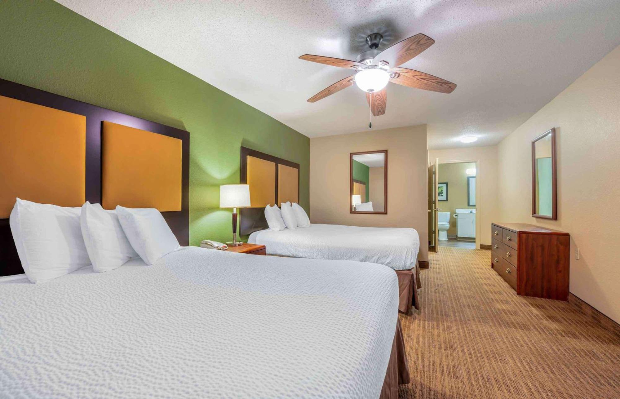 Hotel Extended America - - East