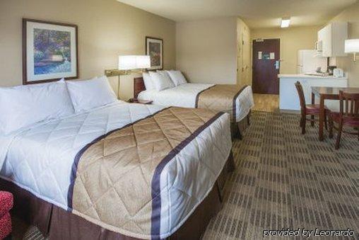 Extended America - - East 2* Evansville